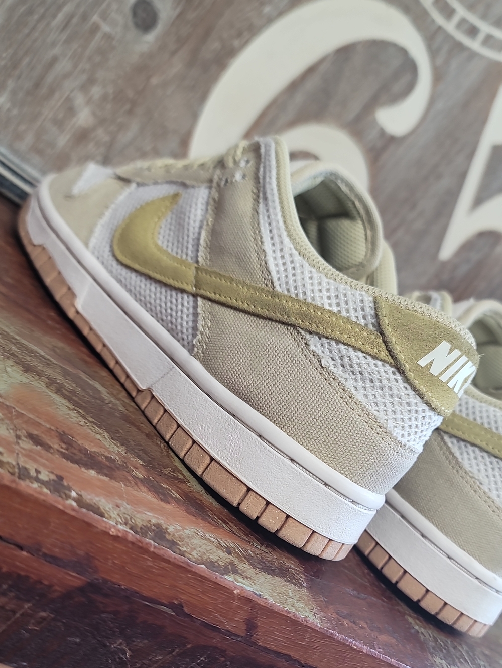 Nike Wmns Dunk Low Next Nature SE "Team Gold/Pale Ivory" Wmns 8.5 Good Cond. - Picture 9 of 15